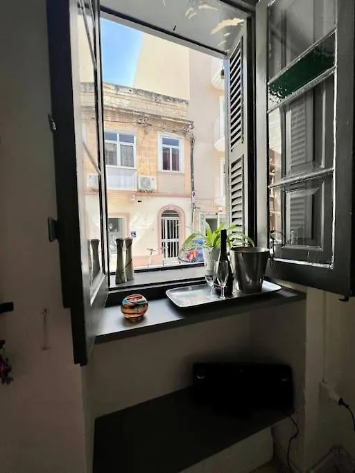 Graswald, 1 Bedroom Accommodation Gzira Malta